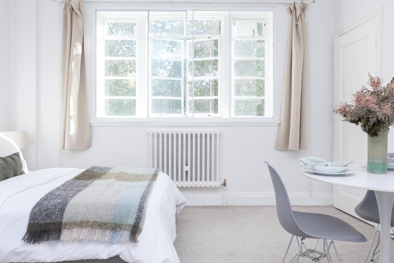 Beautifully Presented Centrally Located Studio Apartment London Kültér fotó